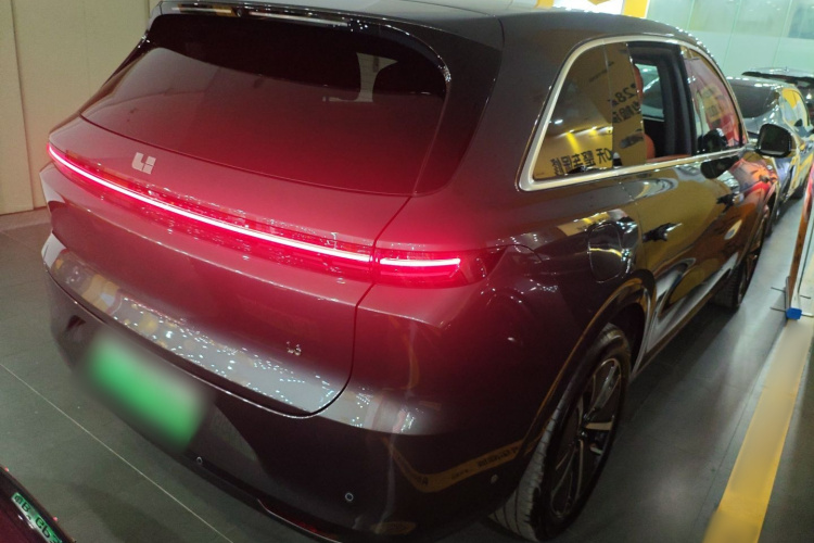 理想汽车 理想L6 2024款 Pro车身外观7