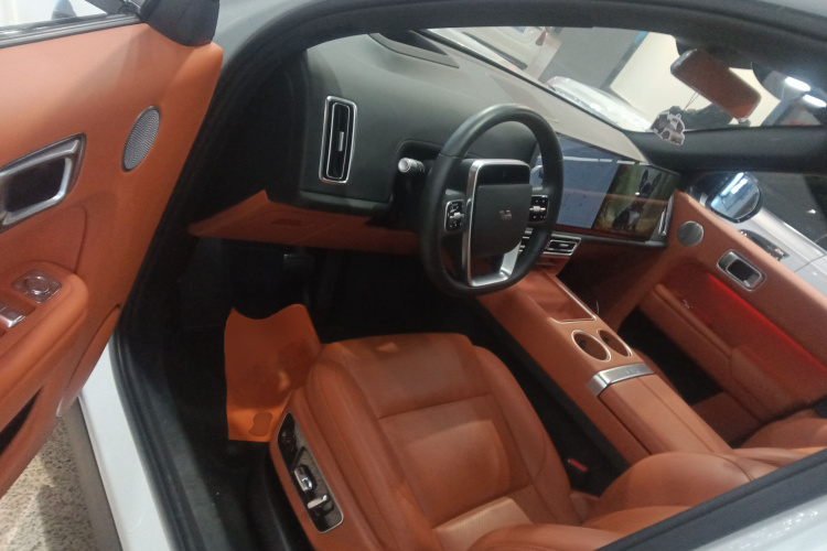 理想汽车 理想L7 2023款 Pro中控内饰20