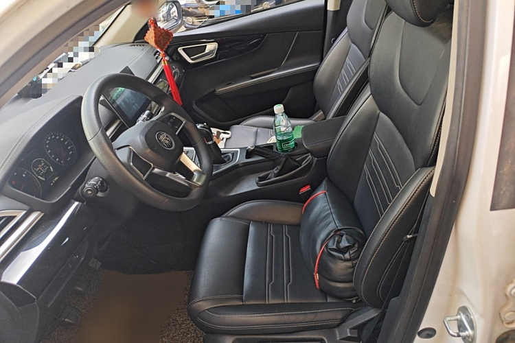 比亚迪 秦 2019款 1.5L 手动豪华型局部细节19