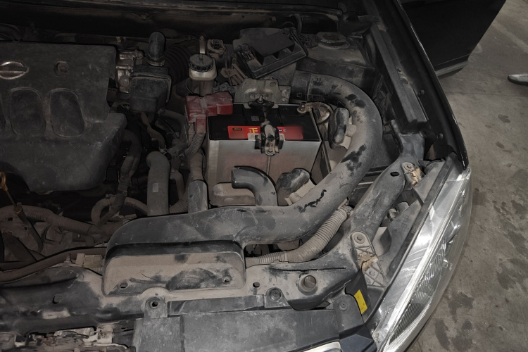 日产 逍客 2012款 2.0XV 雷 CVT 2WD局部细节9007