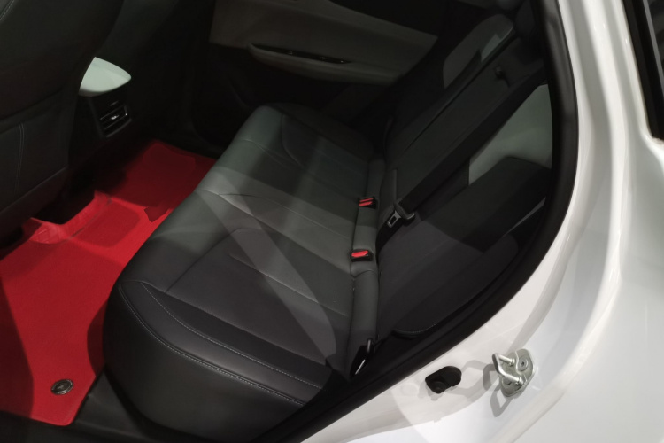 长安UNI-Z 2025款 1.5T 尊贵型中控内饰7004