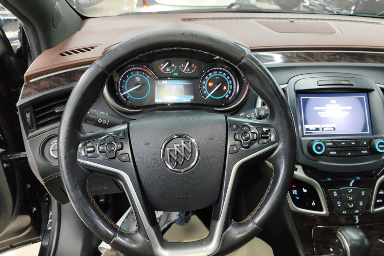 别克 君越 2013款 2.4L SIDI精英舒适型局部细节13