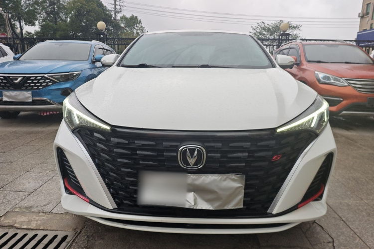 长安 逸动 2022款 PLUS 蓝鲸NE 1.4T GDI DCT尊贵版车身外观6001