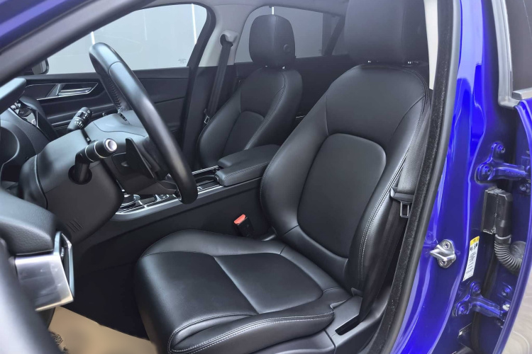 捷豹XEL 2019款 2.0T 200PS 精英版中控内饰7007