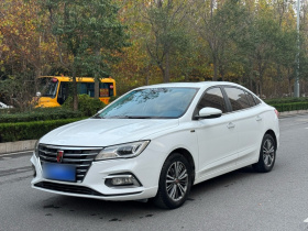 荣威i5 2019款 1.5L 手动4G互联领豪旗舰版