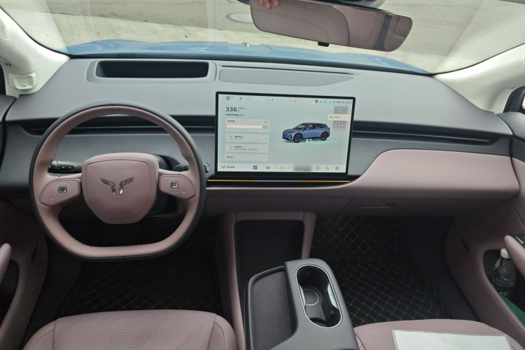 红旗天工06 2025款 660 四驱 智选版中控内饰7002