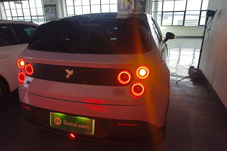 firefly萤火虫 2025款 发光版车身外观6