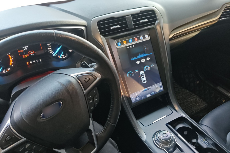 福特 蒙迪欧 2018款 EcoBoost 180 时尚型中控内饰12