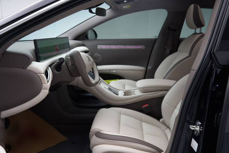 智己汽车 智己L6 2025款 Pro Max中控内饰7006