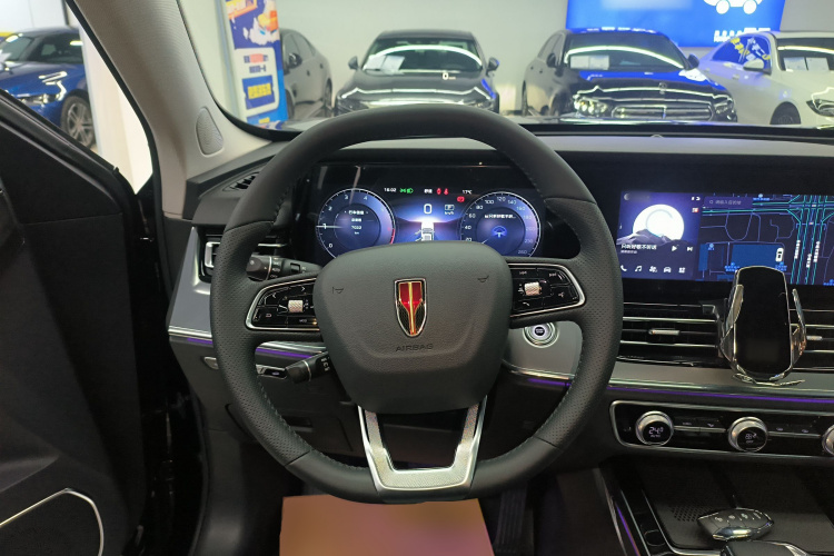 红旗HS5 2023款 2.0T 四驱旗享Pro版中控内饰13