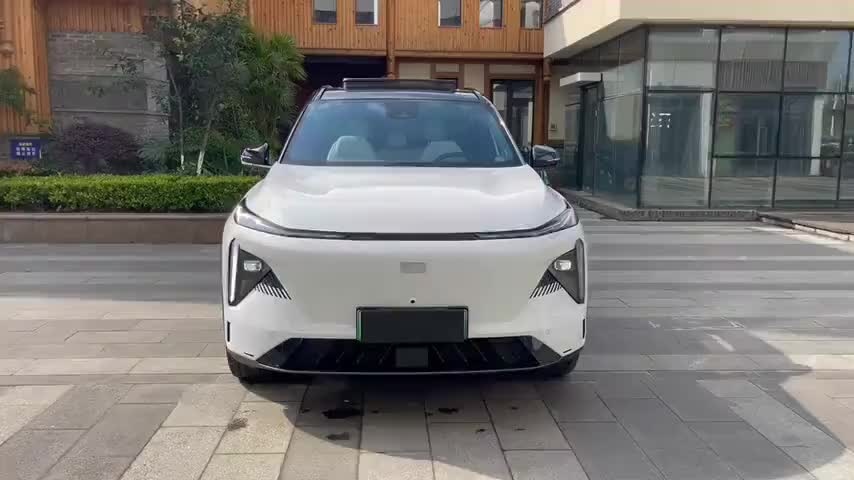 吉利银河 银河L7 2023款 1.5T 115km 星舰实拍1