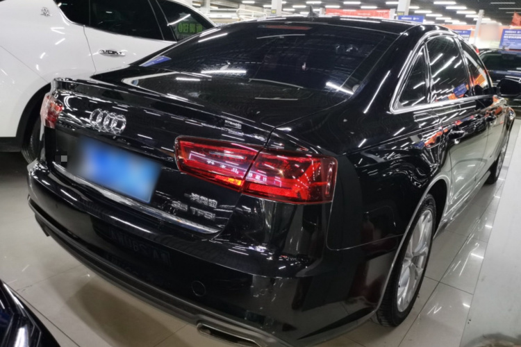 奥迪A6L 2018款 30周年年型 35 TFSI 时尚型车身外观6005