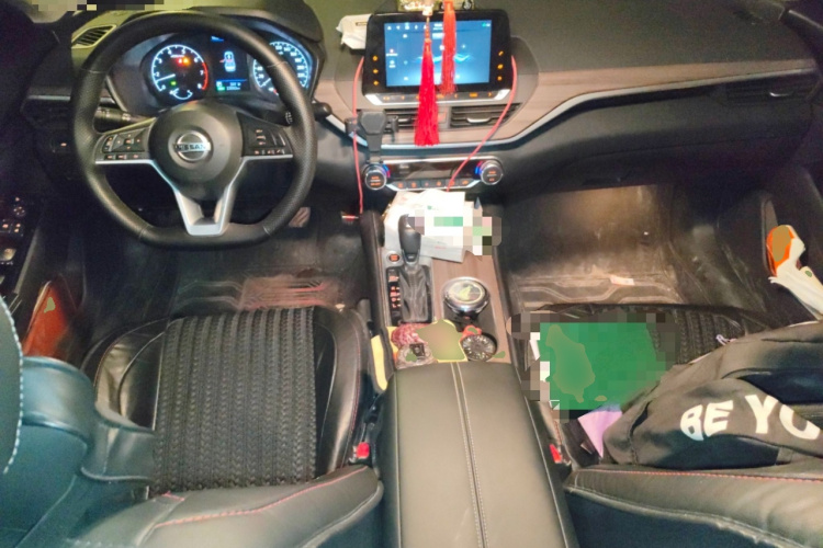 日产 天籁 2021款 2.0L XL 舒适版中控内饰12