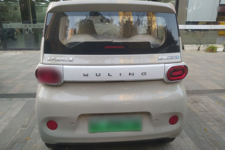 五菱汽车 宏光MINIEV 2024款 第三代 215km 青春版车身外观6