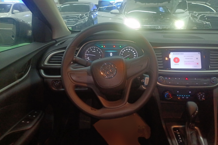 别克 英朗 2021款 1.3T 自动轻混动精英型中控内饰13