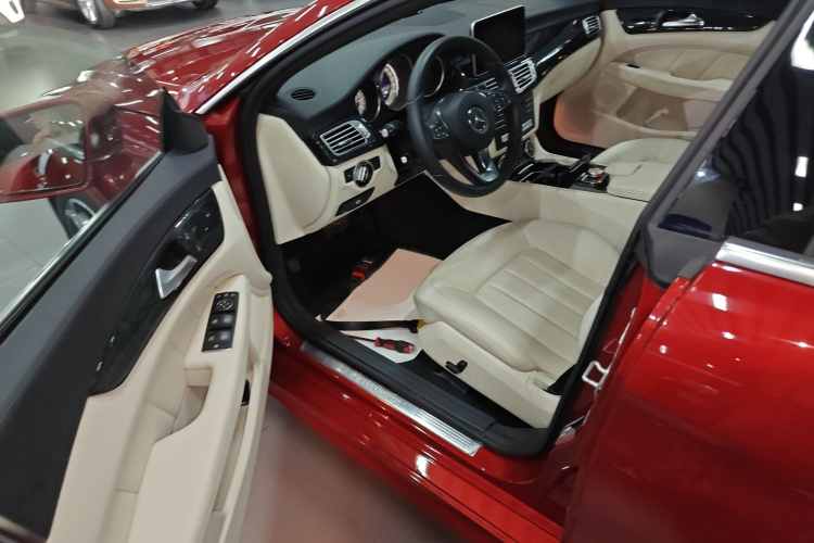 奔驰CLS 2015款 CLS 260中控内饰7003
