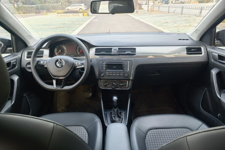 大众 桑塔纳 2019款 1.5L 自动舒适版 国VI中控内饰7003