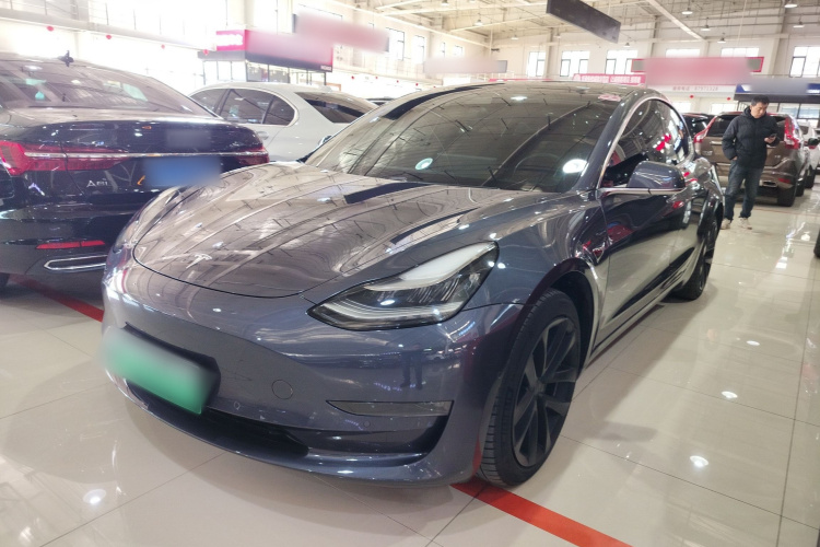 特斯拉 Model 3 2020款 改款 长续航后轮驱动版车身外观1
