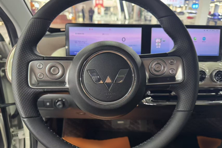 五菱汽车 五菱缤果 2023款 410km 灵犀尊享款中控内饰7008