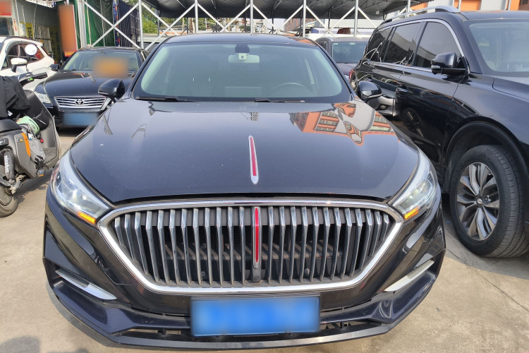 红旗H5 2020款 1.5T DCT旗悦版车身外观2