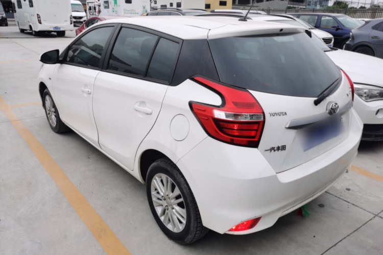 丰田 威驰FS 2017款 1.5L CVT锋驰版车身外观4