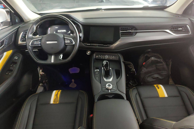哈弗F7x 2019款 2.0T 两驱极智潮玩版中控内饰12