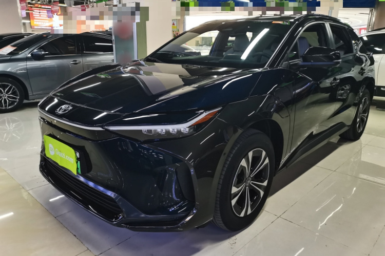 一汽丰田bZ4X 2022款 四驱高性能PRO版车身外观1