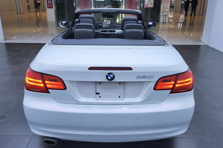 宝马3系(进口) 2011款 320i敞篷轿跑版车身外观6007