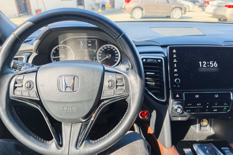 本田UR-V 2020款 370TURBO 四驱尊享版中控内饰7002