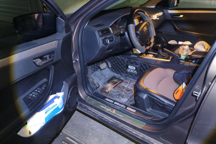 观致3 2016款 都市SUV 1.6T 自动致悦型中控内饰20