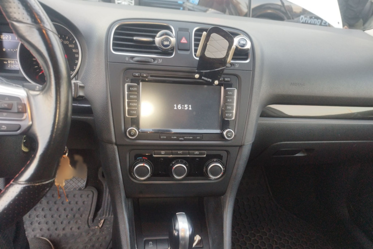 大众 高尔夫 2014款 1.6L 自动舒适型局部细节16