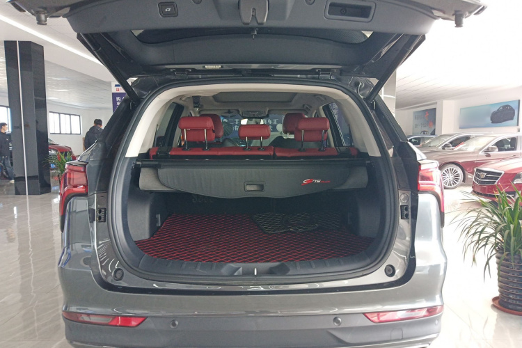 长安CS75 PLUS 2020款 1.5T 自动尊贵型机舱底盘23