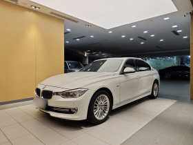 宝马3系 2015款 320Li 超悦版豪华设计套装