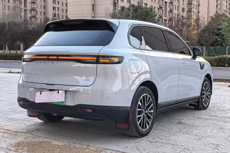 零跑汽车 零跑B10 2025款 510悦享版车身外观6006