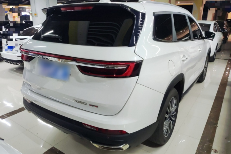 捷途X90 PLUS 2024款 1.6TD DCT别墅 7座车身外观7