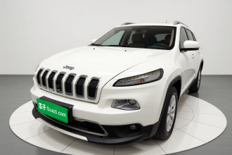 Jeep 自由光 2017款 2.4L 领先智能版
