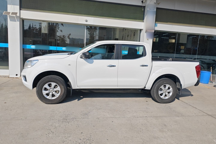 日产 纳瓦拉 2021款 2.5L 改款 手动两驱舒适型QR25车身外观6003