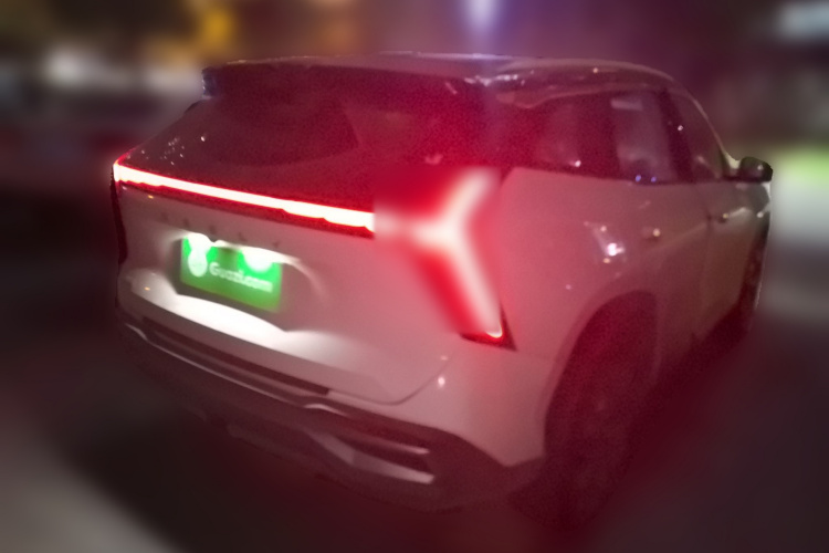 吉利汽车 博越L 2023款 1.5TD DCT尊贵型车身外观6005