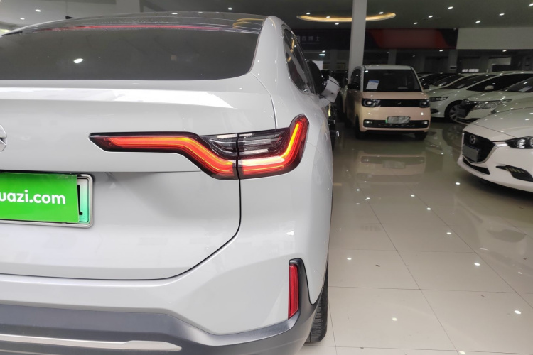 蔚来EC6 2020款 430KM 运动版车身外观6001