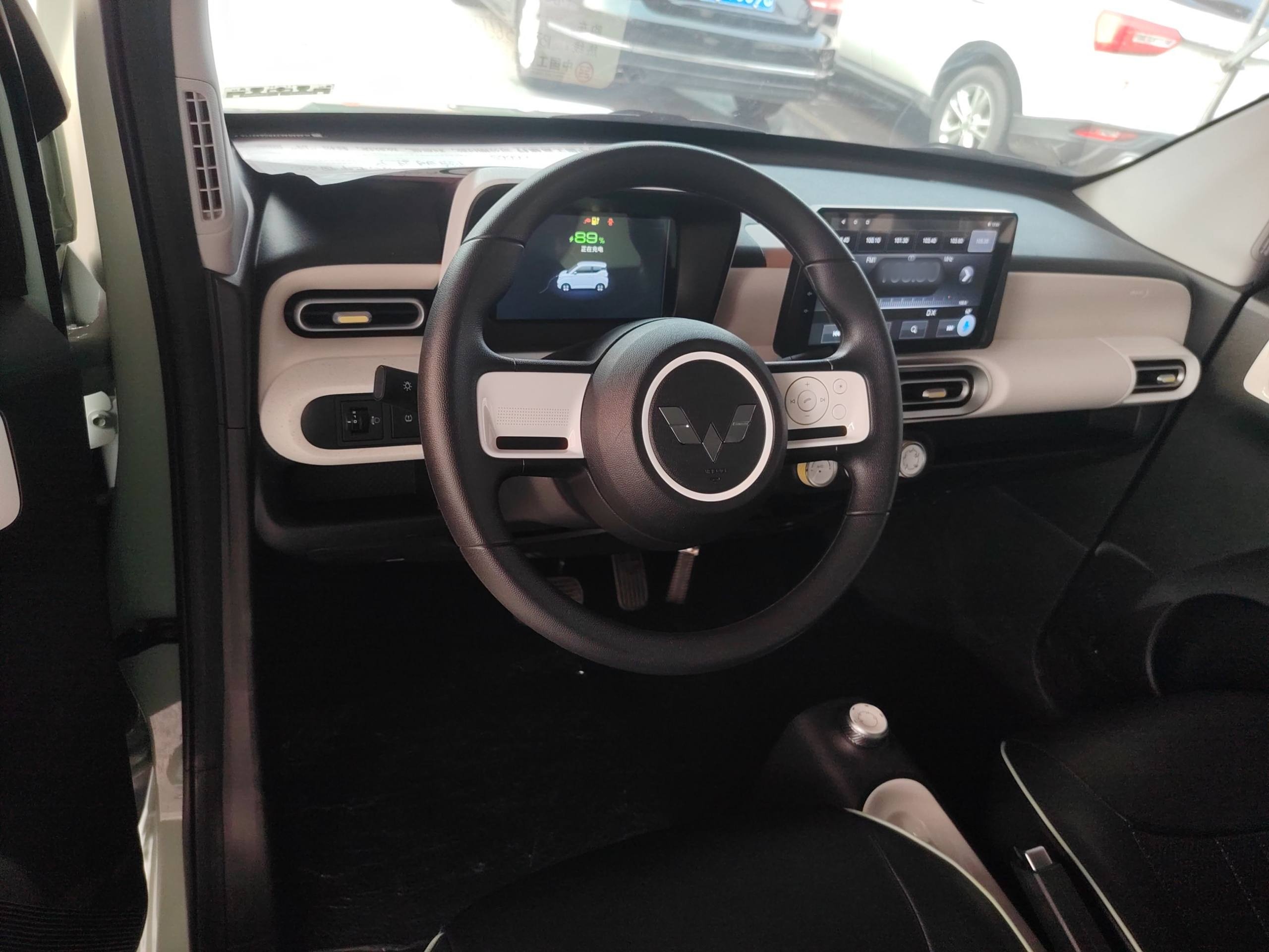 五菱汽车 宏光MINIEV 2024款 第三代 215km 青春版