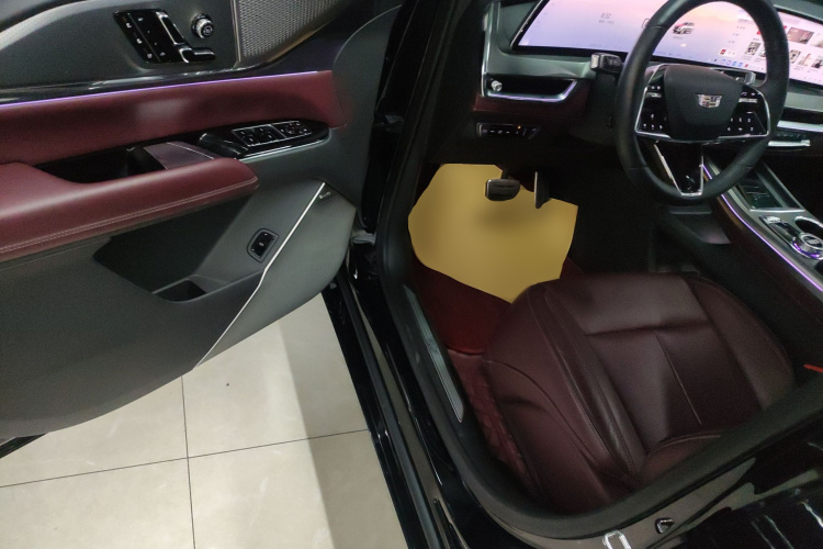 凯迪拉克XT5 2025款 2.0T 铂金型中控内饰20