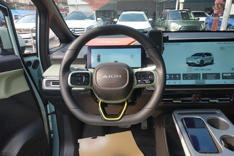 埃安 AION Y 2023款 Plus 510 智领版中控内饰13