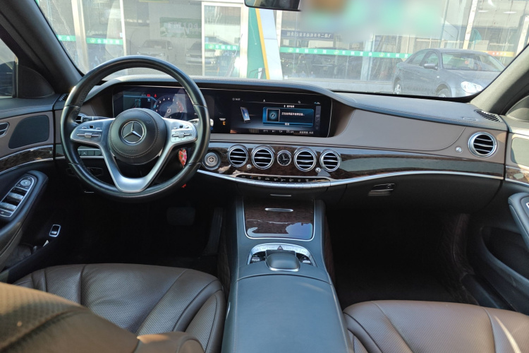 奔驰S级 2019款 S 320 L中控内饰12