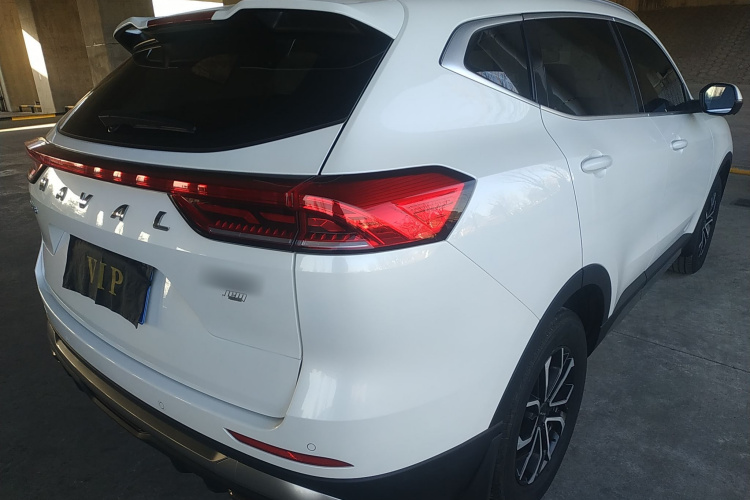 哈弗H6 2023款 国潮版 1.5T 自动都市版车身外观9