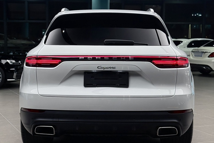保时捷 2019款 Cayenne 3.0T车身外观6007
