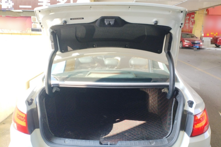 吉利汽车 帝豪GL 2018款 1.4T 手动精英智联型局部细节23