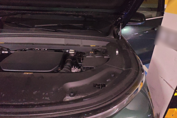 理想汽车 理想L9 2024款 Ultra局部细节9007