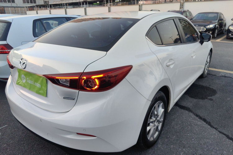 马自达3 昂克赛拉 2017款 三厢 1.5L 自动豪华型 国V车身外观7