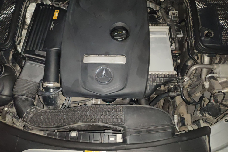 奔驰C级 2018款 C 200 L 运动版局部细节24