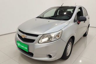 雪佛兰 赛欧 2013款 三厢 1.2L 手动时尚幸福版